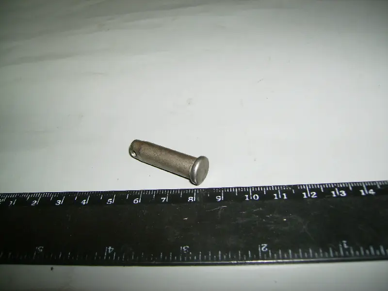 Палець вилки зчеплен. ГАЗ 53, 3307 8х30