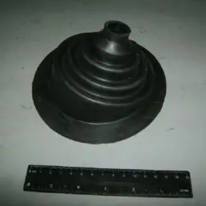 Пильник важеля КПП 4-ступ. ГАЗ 2410 (вир-во ЯзРТИ)