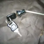 Замок дверей ГАЗ 3110 прав./лів. (1зам.+2 ключа)