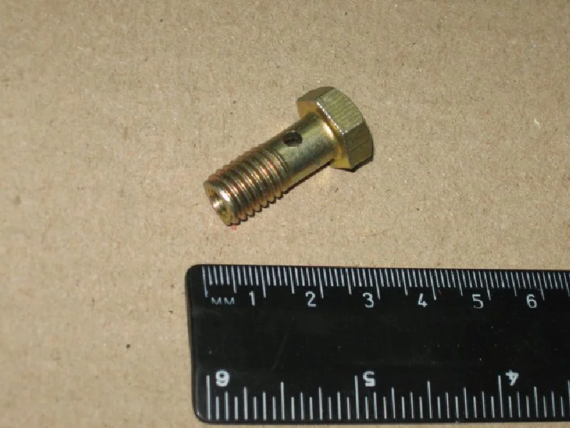Болт М10х1, 5х23