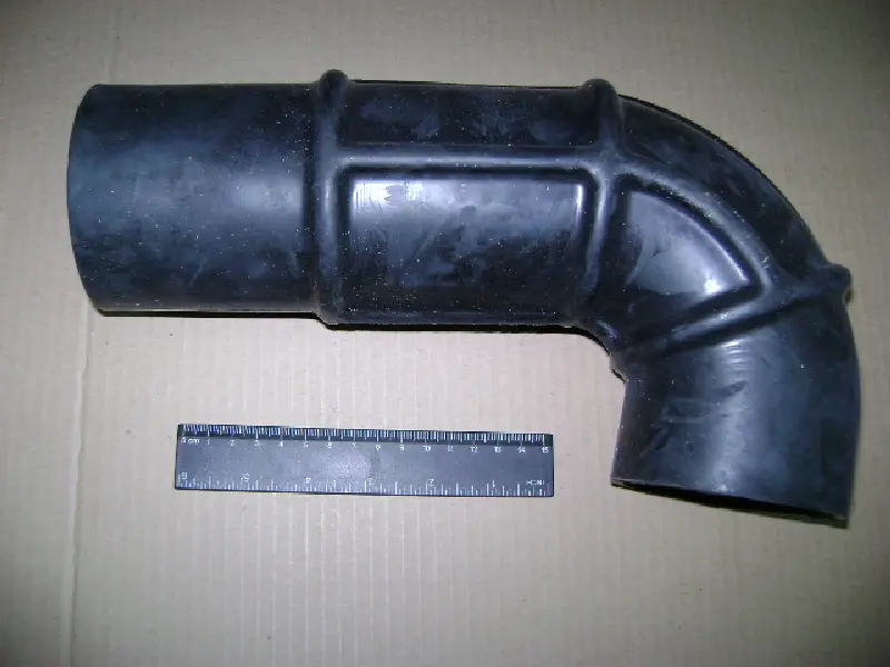 Шланг повітропровідної ГАЗ 3308 повітряного фільтра кутовий (куплен. ГАЗ)
