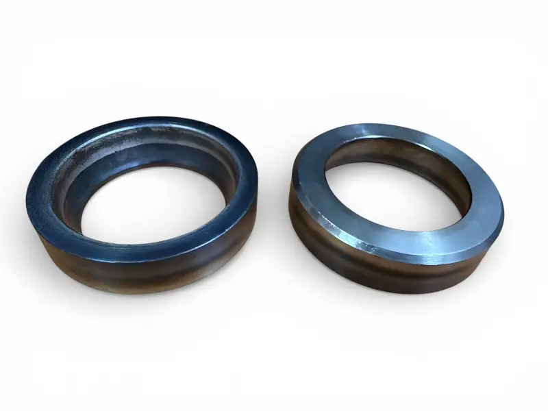 Вкладиш пальця реактивного КрАЗ внутр. сталь, холодн. видавлені. (вир-во Прогресс)