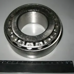 Підшипник 7712А (СПЗ-9, LBP-SKF) ведуч. конич. шестерні КрАЗ