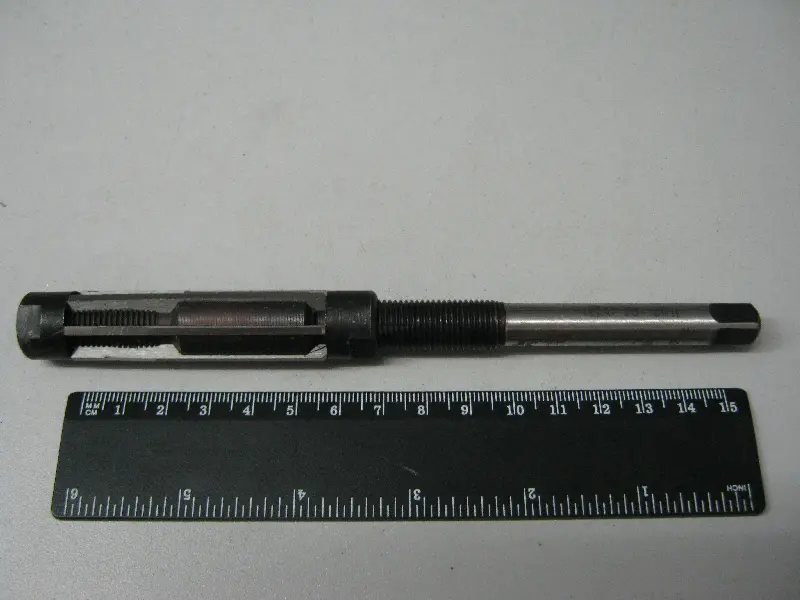 Викрутка розсувна 17,25-19 ММЗ