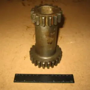 Блок шестерень ходу задн. 130