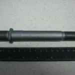Шпилька маточини колеса задн.прав. М20х1,5/М18х1,5 L=165