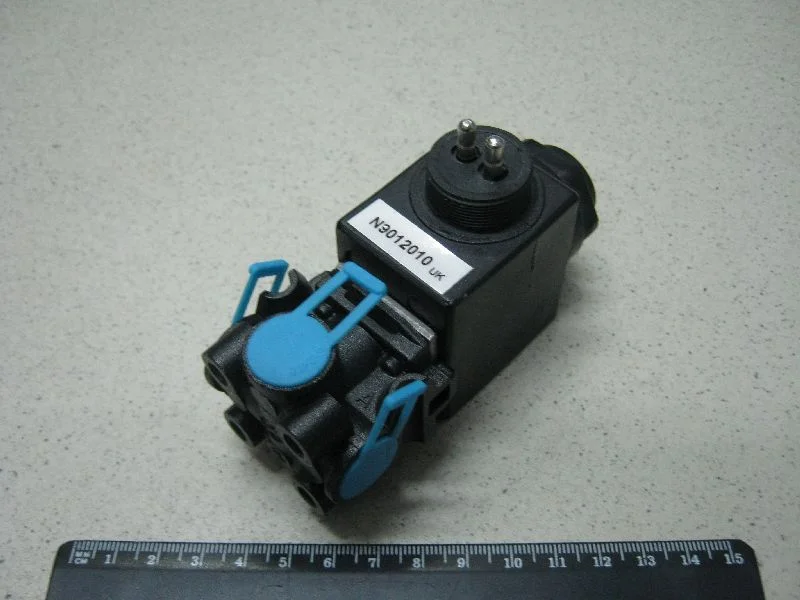 Клапан електромагнітний SCANIA 1536307 (вир-во EBS)