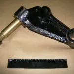 Кронштейн амортизатора нижн. лівий (вир-во МАЗ)