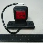 Лампа габаритна – пряма коротка 12/24V права