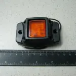 Лампа габаритна LED на гумi, 12/24 V жовта,квадрат
