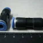 Фітінг повітряний пластік, прямий d-7