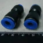 Фітінг повітряний метал-пластік,8х6