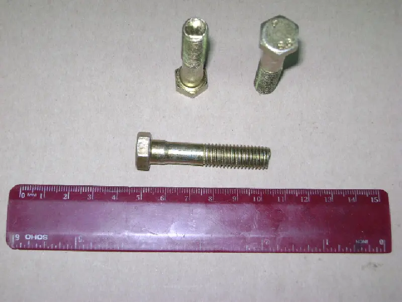 Болт М10х50, кг