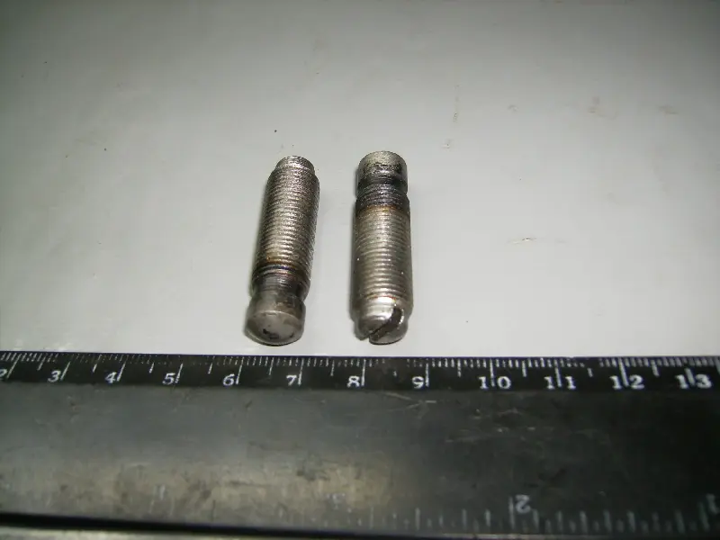 Гвинт регулювальний Д 243,245 (вир-во ММЗ)