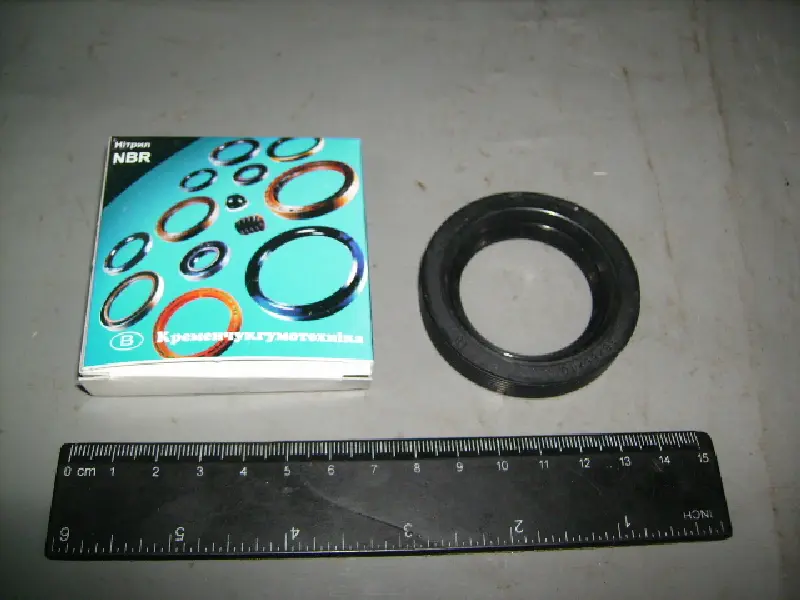 Сальник подовжувача КПП ГАЗ 38х56х10-1,2 (вир-во Кременчук РТИ)