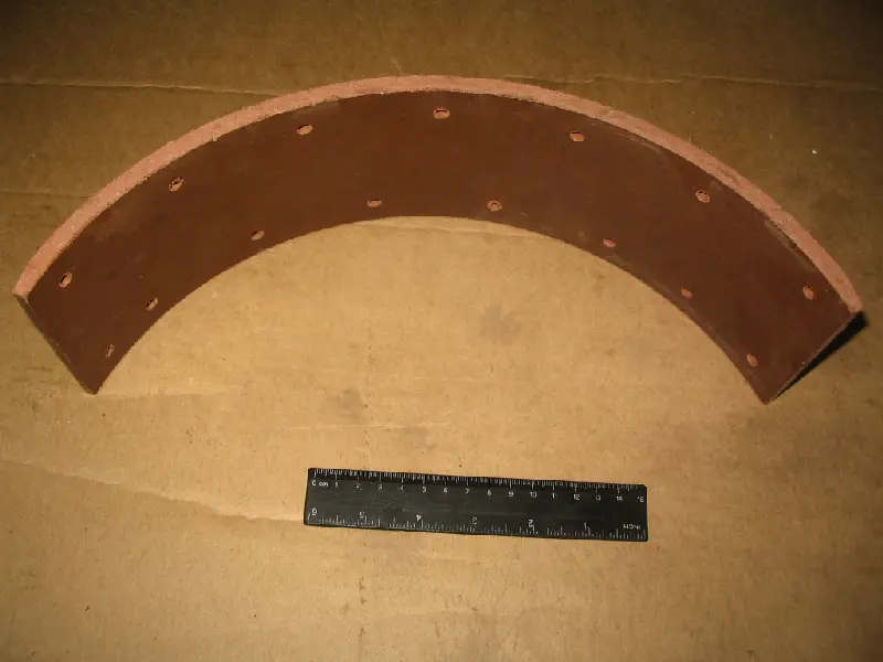 Накладка гальм. 53 зад. довжин. свердел. (405х100)