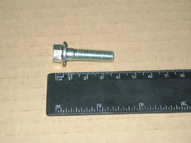 Болт ГБЦ ГАЗ дв.40904, 40524,40525 (Євро-3) М8х30 (куплен. ЗМЗ)