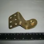 Кронштейн бампера задн. ГАЗ 31029 правий боковий (вир-во ГАЗ)