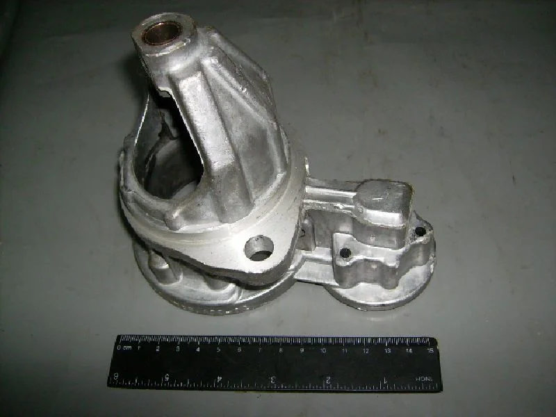 Кришка стартера ГАЗ 3102, 3110 із дв. 402 (вир-во м.Ржев)