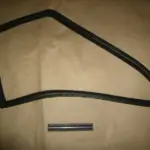 Ущільнювач скла нерухомо. ГАЗ лівий (вир-во ЯзРТИ)