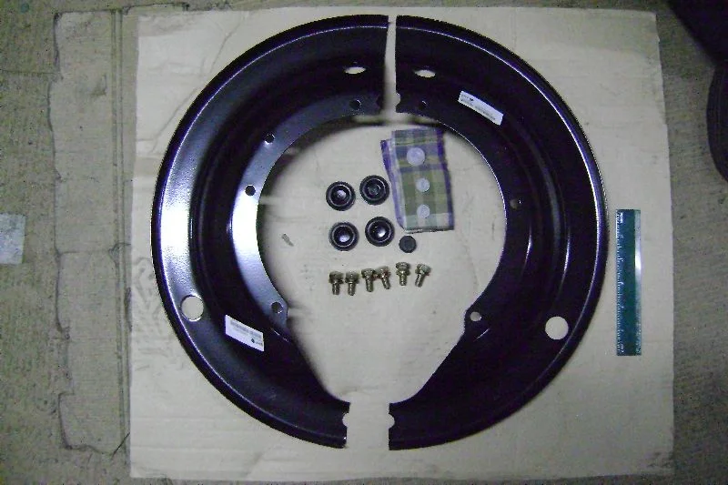 Пильник барабана гальм. у зб. Rlbm/rsm 8442 87-, RBM 8442 94- (вир-во SAF)