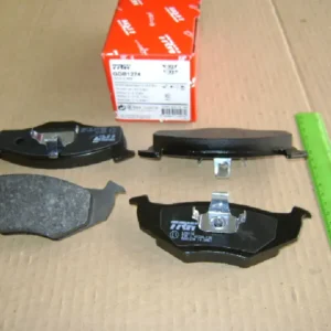Колодка гальм. SEAT Ibiza IV (6L1), SKODA Fabia (6Y2) передн. (вир-во TRW)